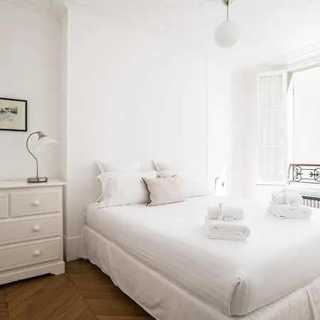 Apartment Pick A Flat's In Le Marais - Boulevard Morland Paris